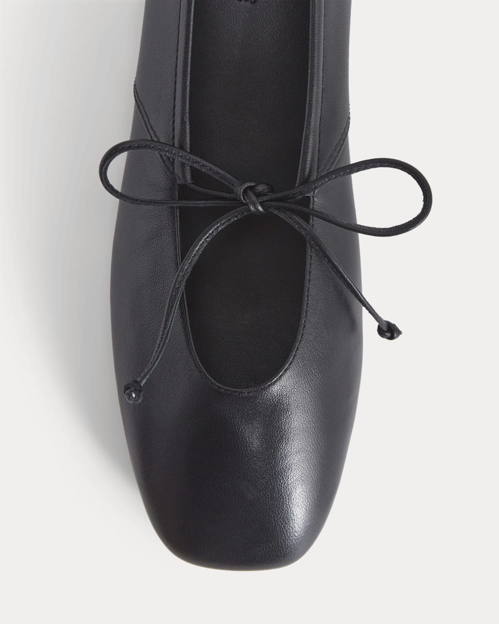 Leather Keyhole Flat | Black - Image 6