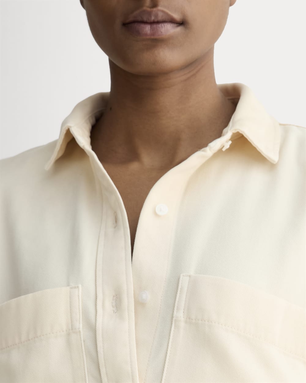 The Boxy Overshirt in Buttersoft | Parchment - Image 4