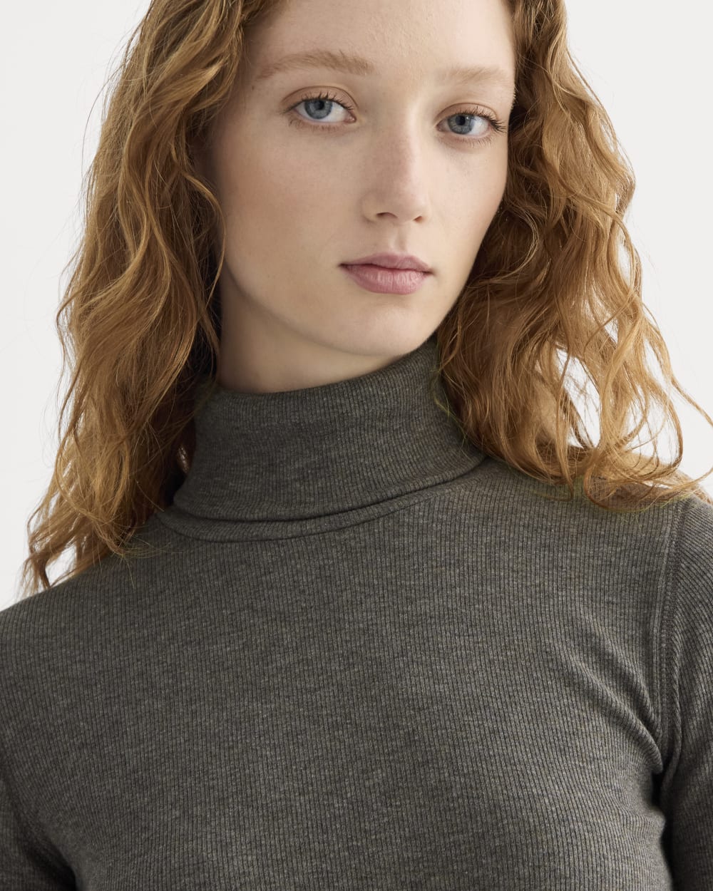 The Luxe Rib Turtleneck | Washed Heathered Fatigue - Image 4