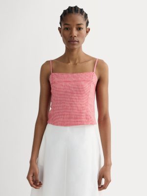 The Seamed Top in Stretch Linen | Classic Red Gingham