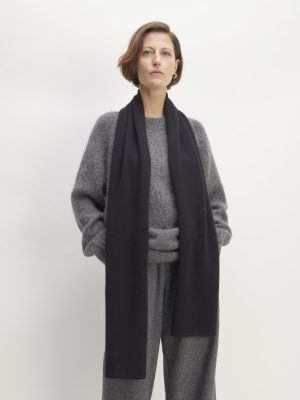 The ReCashmere Scarf | Black