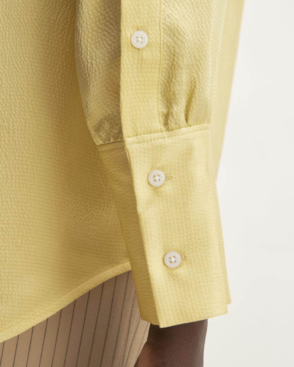 The Hammered Satin Popover Shirt | Raffia - Image 5