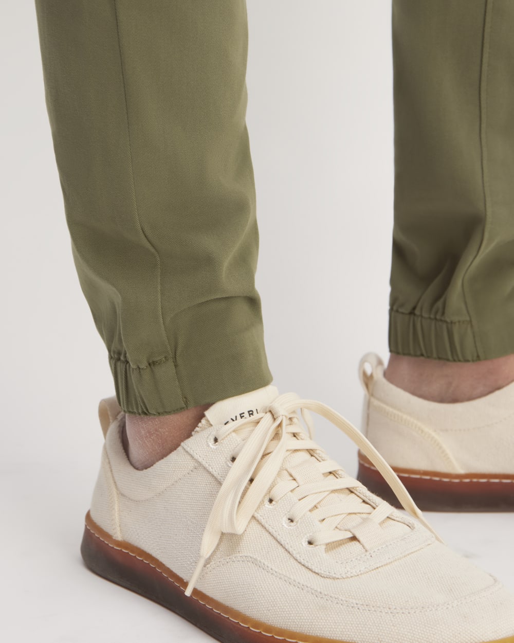 The Performance Traveler Chino | Kalamata - Image 5