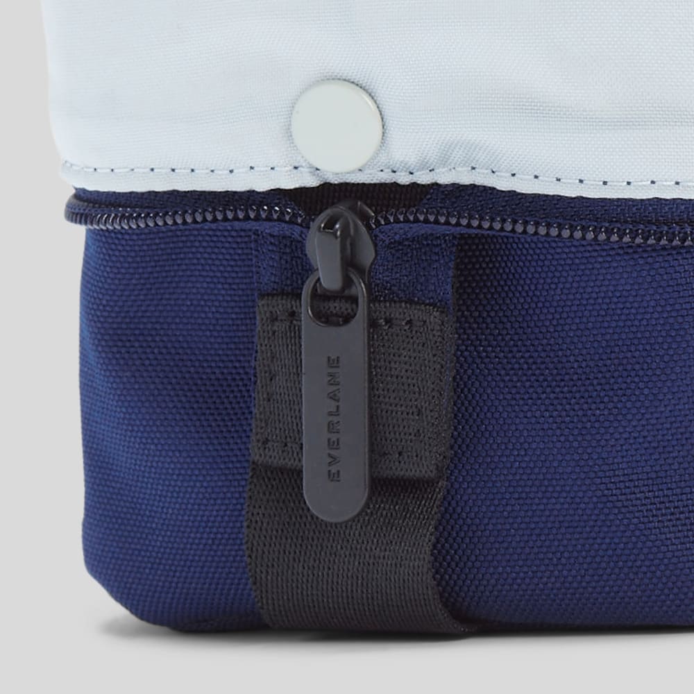 The ReNew Transit Catch-All Case | Ocean Cavern - Image 4