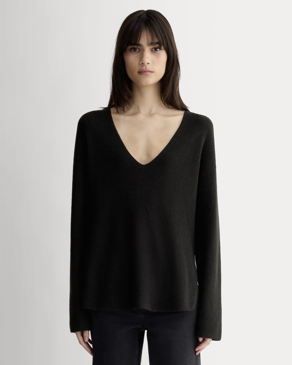 The Slouchy V-Neck in Everyday Cotton | Black