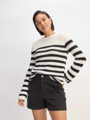 The Organic Cotton Open-Stitch Crew | Black / Bone