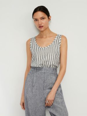 The Scoop Tank in Linen | Bone / Navy