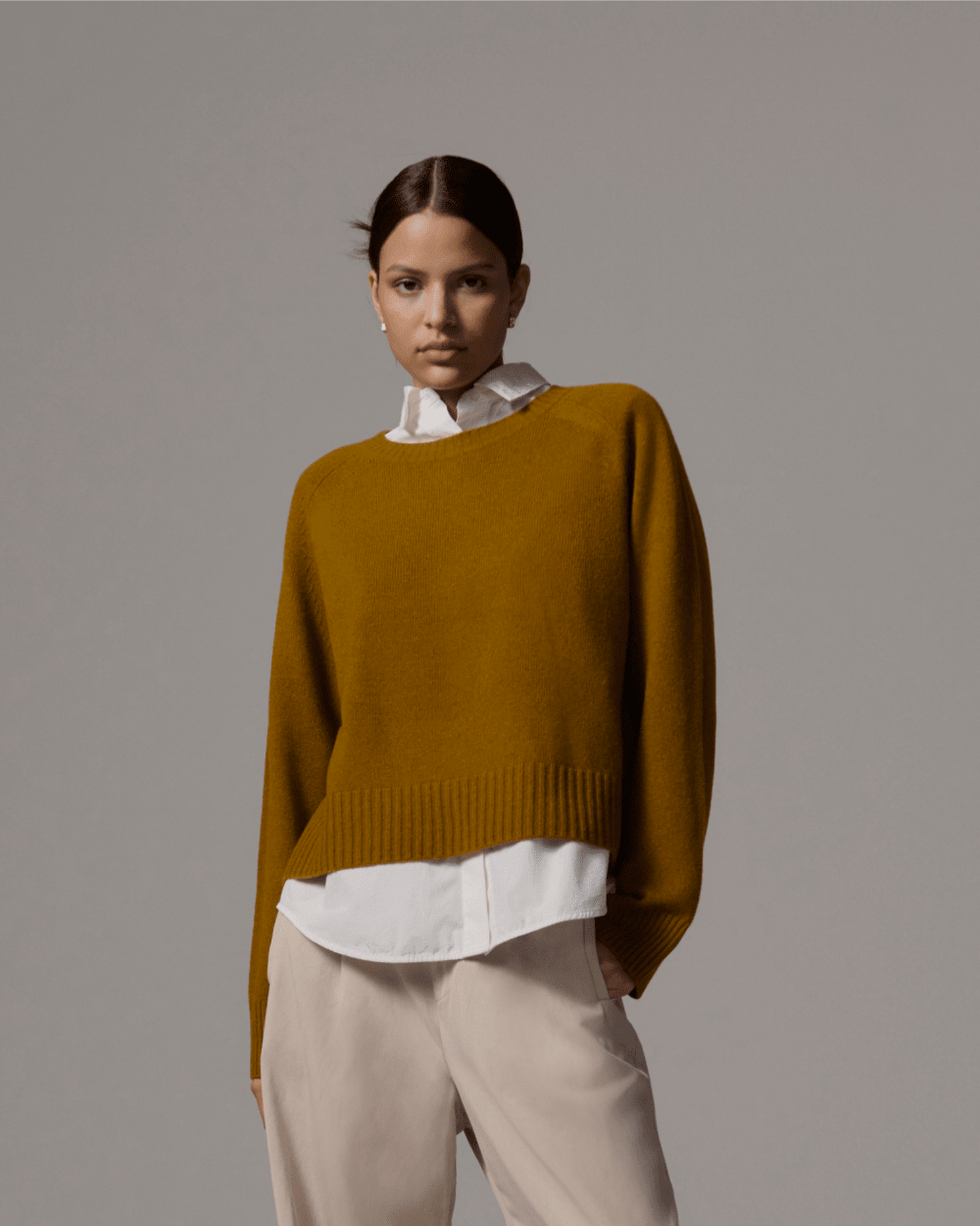 The Cashmere Boxy Crew | Tapenade - Image 3