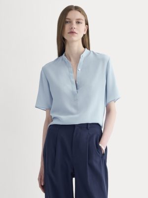 The Popover Top in Washable Silk | Soft Blue