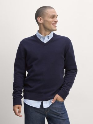 The Cashmere V-Neck Sweater | Navy