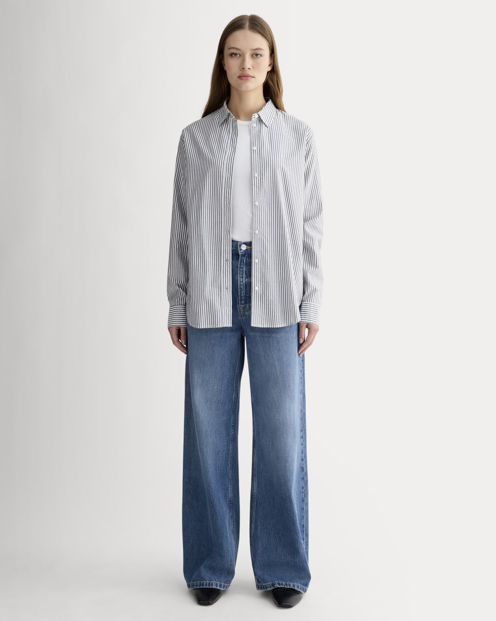 The Must-Have Shirt in Silky Cotton | Grey / White - Image 3