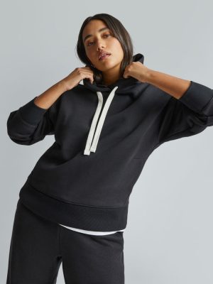 The ReTrack Hoodie | Black