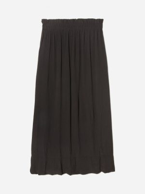 The Naia??Ripple Skirt | Black