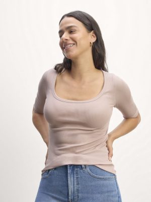 The Luxe Rib Scoop-Neck Tee | Dusty Rose