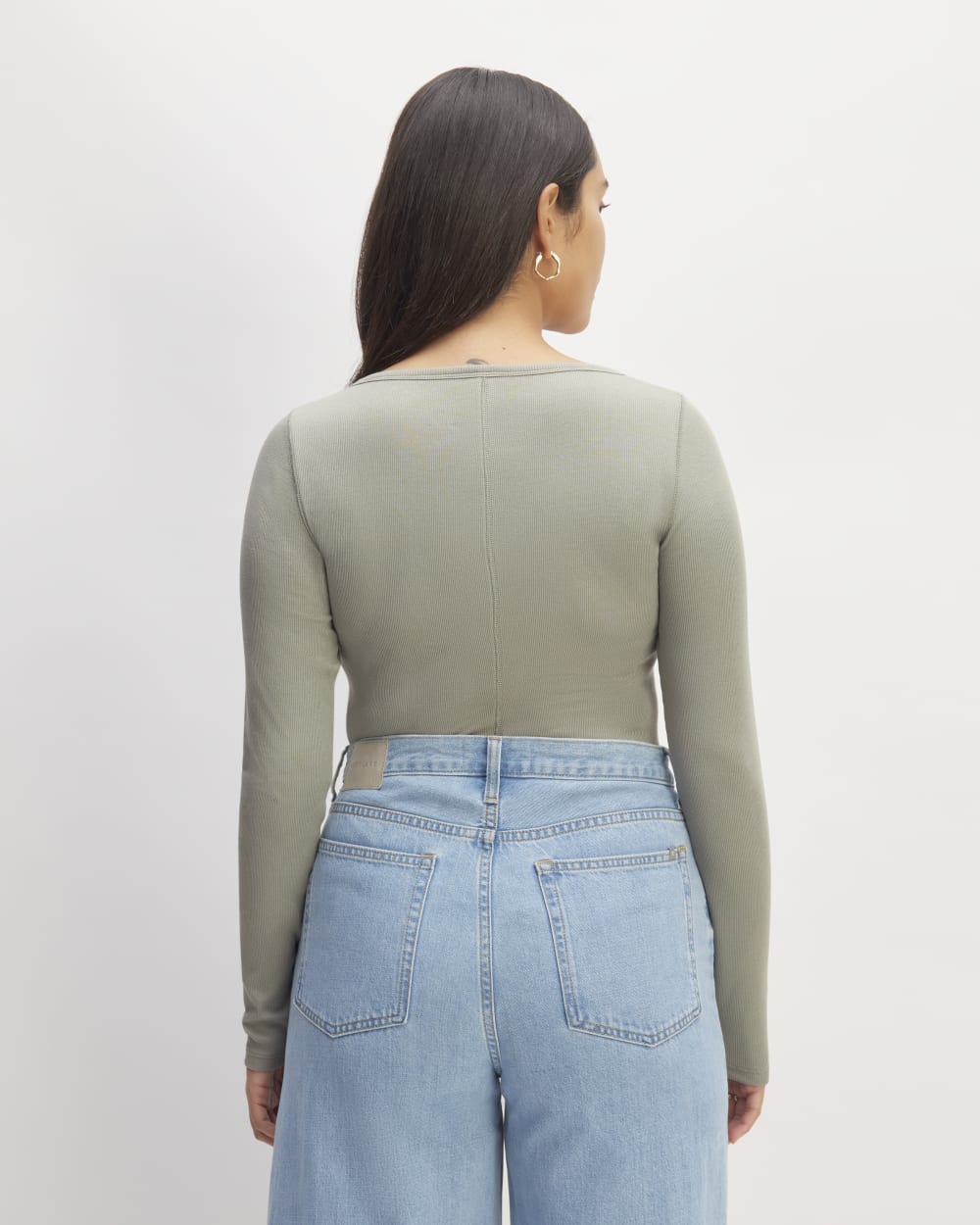 The Luxe Rib Long-Sleeve Scoop-Neck Tee | Sage Green - Image 8