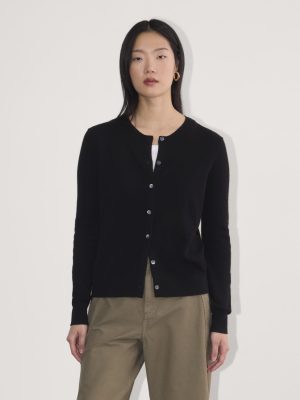 The Classic Cardigan in Cashmere | Black
