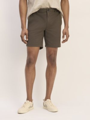 The 7 Slim-Fit Performance Chino Short | Carob