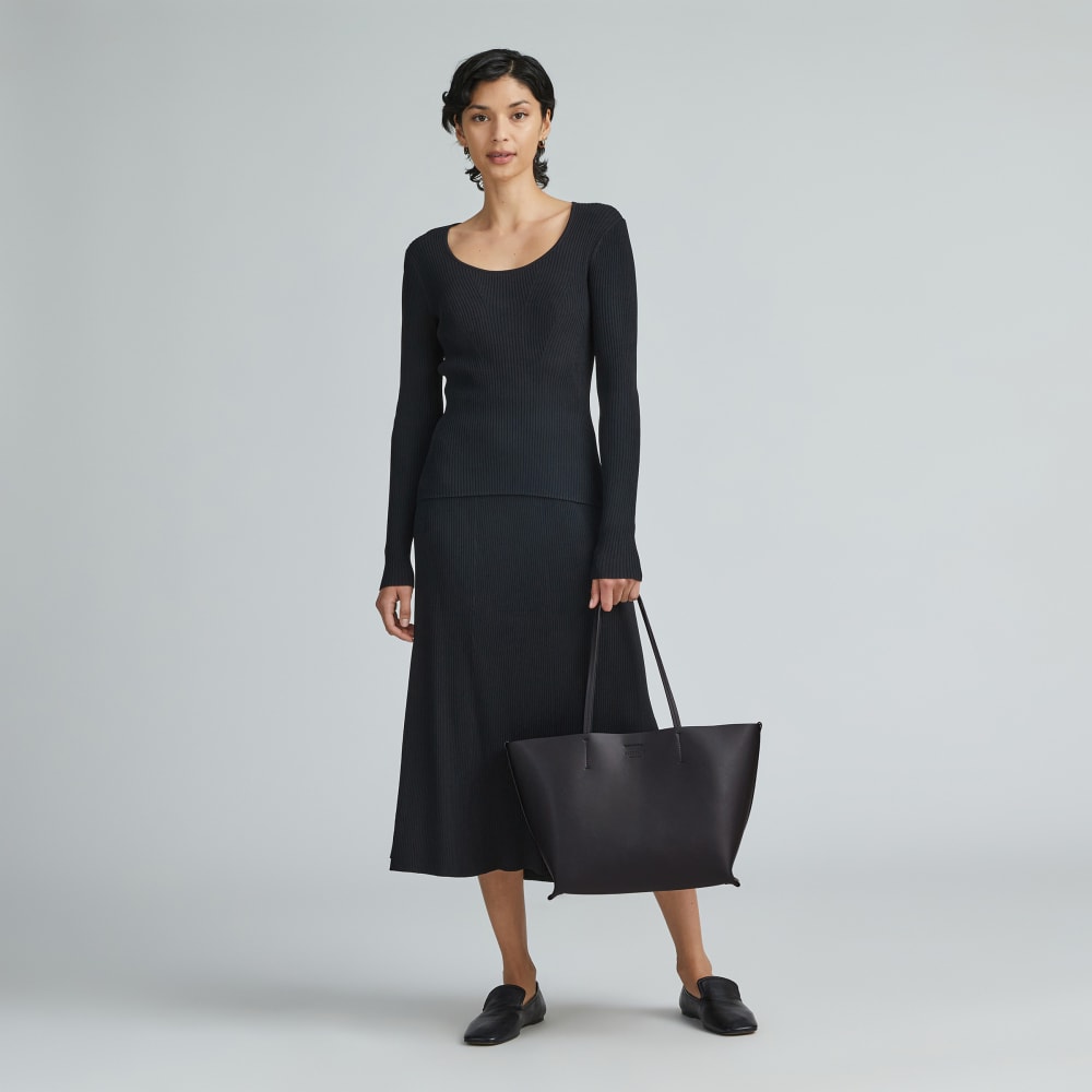 The Luxe Medium Italian Leather Tote | Black - Image 2
